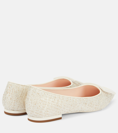 Roger Vivier Gommettine Ballet Flats In Beige