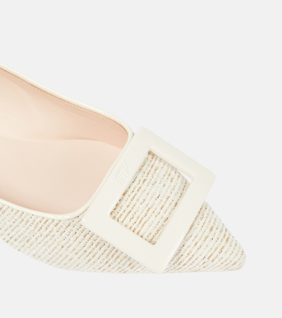 Roger Vivier Gommettine Ballet Flats In Beige