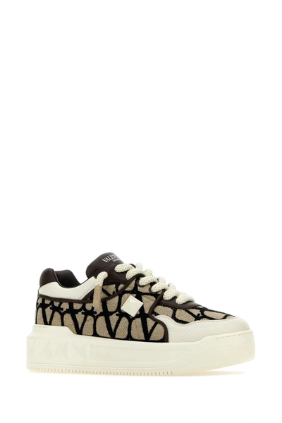 Valentino One Stud Xl Toile Iconographe Sneakers In Natnerfonivoivo