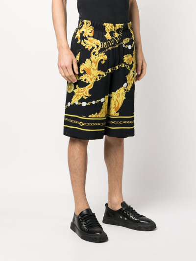 Versace Jeans Couture Chain Couture Bermuda Shorts In Black