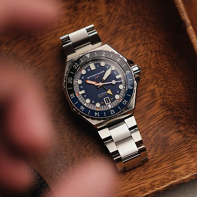 Pre-owned Spinnaker Dumas Gmt Automatic Navy Black