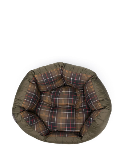Shop Barbour Check-plaid Cotton Dog Bed In 绿色