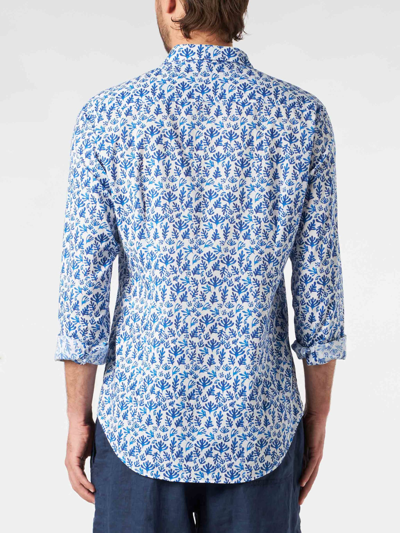 Shop Mc2 Saint Barth Man Muslin Cotton Sikelia Shirt With Blue Leaves Print In White