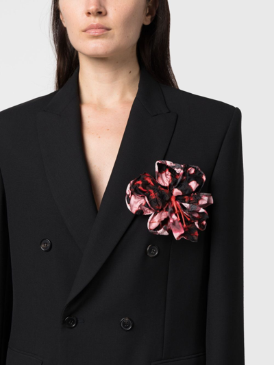 Shop Gianluca Capannolo Logo-charm Flower-detailing Pin In Red