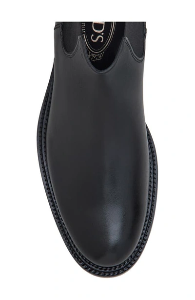 Tod's Leather Chelsea Boots In Nero