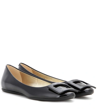 Shop Roger Vivier Gommette Patent Leather Ballet Flats In Black