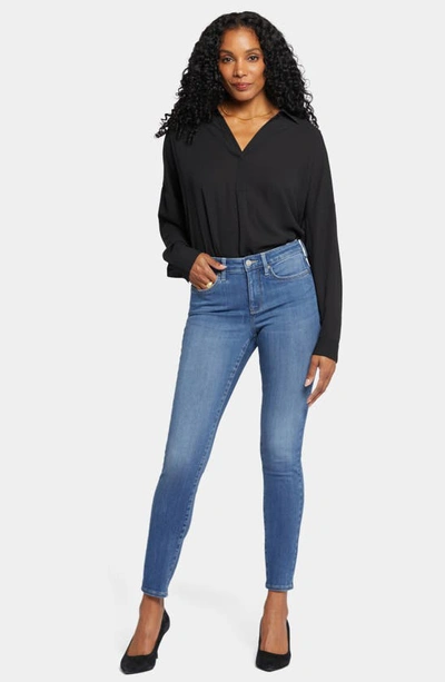 Shop Nydj Ami Stretch Skinny Jeans In Fairmont