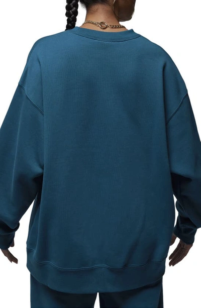 Shop Jordan Flight Fleece Oversize Crewneck Sweatshirt In Sky French Blue