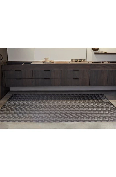 Chilewich Quilted Jacquard Area Rug In Tuxedo