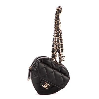 Pre-owned Chanel Heart In Black