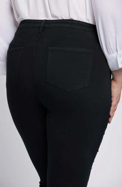 Nydj Slim Bootcut Jeans In Huntley