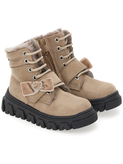 Monnalisa Sheepskin-lined Nappa And Nubuck Combat Boots In Beige