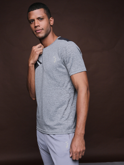Shop Campus Sutra Men Colorblock Stylish Activewear & Sports T-shirts In Grey