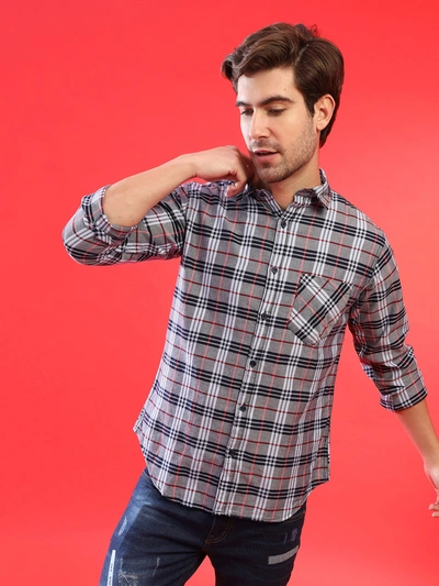 Shop Campus Sutra Men Checkered Stylish New Trends Spread Casual Shirt In Grey