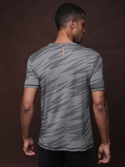 Shop Campus Sutra Men Graphic Design Stylish Activewear & Sports T-shirts In Grey
