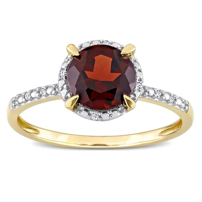 Mimi & Max Garnet Halo Ring With Diamonds In 10k Yellow Gold In Red