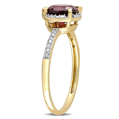 Mimi & Max Garnet Halo Ring With Diamonds In 10k Yellow Gold In Red