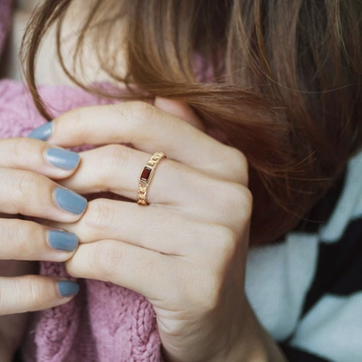 Mimi & Max 1/3 Ct Tgw Octagon Garnet Link Ring In 10k Yellow Gold In Red