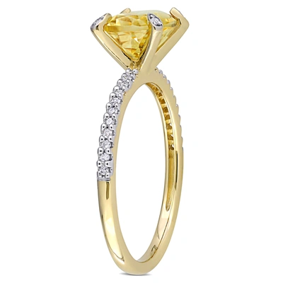 Mimi & Max 1 5/8 Ct Tgw Oval-cut Citrine And 1/10 Ct Tw Diamond Ring In 10k Yellow Gold In Gold
