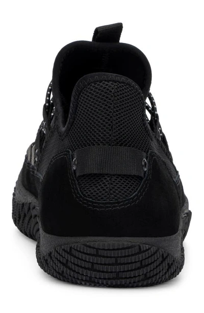 Hybrid Green Label Men's Momentum Low Top Sneakers In Black