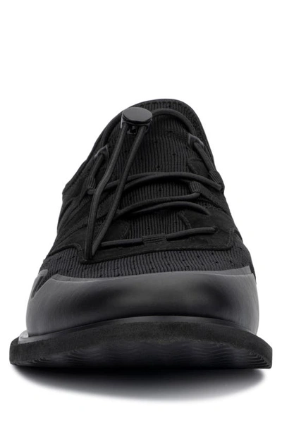 Hybrid Green Label Men's Wildcross Low Top Sneakers In Black