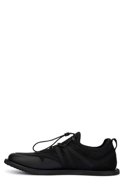 Hybrid Green Label Men's Wildcross Low Top Sneakers In Black