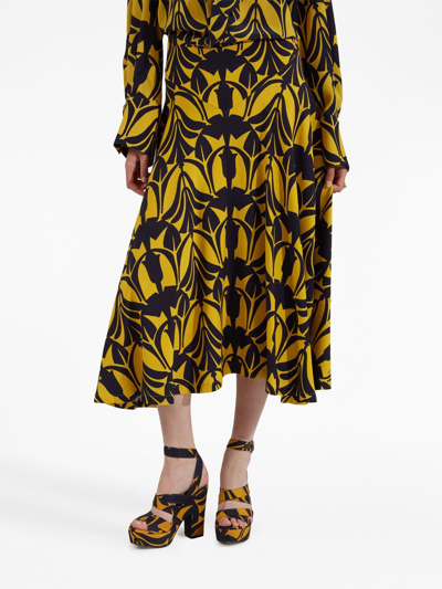 Shop La Doublej Papyrus-print Satin Skirt In Yellow