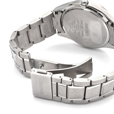 Pre-owned Seiko Selection Sbtm337 Titanium Radio Solar Watch Pearl White Dial 39.5mm