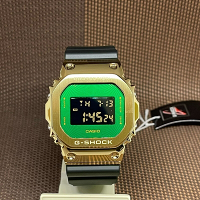 Pre-owned Casio G-shock Gm-5600cl-3d Green Resin Band Alarm Stopwatch Digital Men's Watch