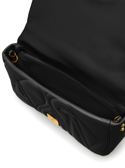 Alexander Mcqueen Small The Seal Cross Body Bag In Black