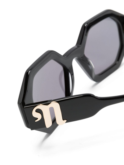 NANUSHKA HEXAGONAL-FRAME LOGO-PLAQUE SUNGLASSES 