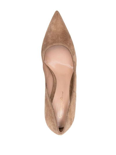 Gianvito Rossi 85mm Robbie Suede Pumps In Neutrals