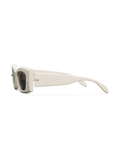 Shop Alexander Mcqueen Spike Studs Rectangular-frame Sunglasses In Weiss