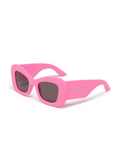 Shop Alexander Mcqueen Bold Cat Eye-frame Sunglasses In Rosa
