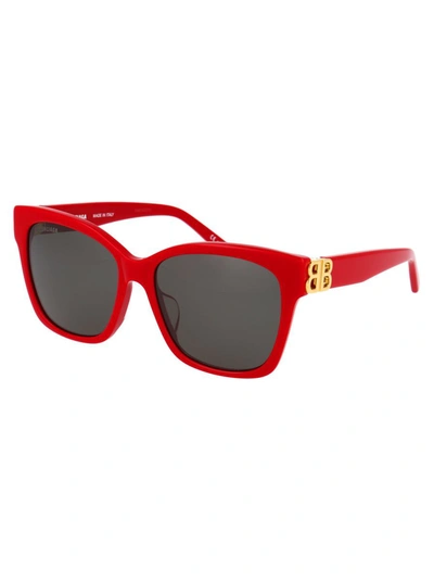 Balenciaga Sunglasses In Red