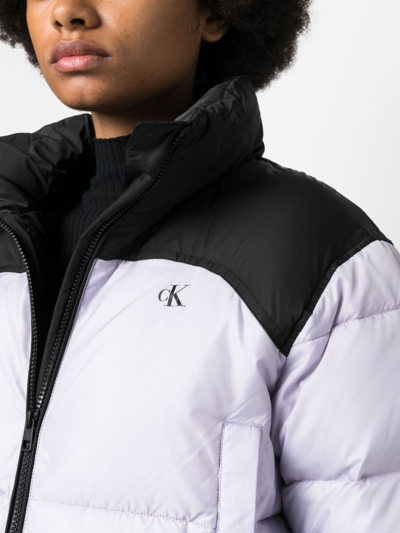 Calvin Klein Jeans Est.1978 Colour-block High-neck Puffer Jacket In Violett