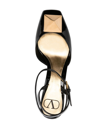 Valentino One Stud Leather Pumps In Schwarz