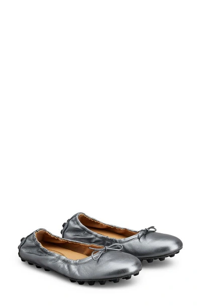 Shop Tod's Bubble Bow Ballet Flat In Dark Silver