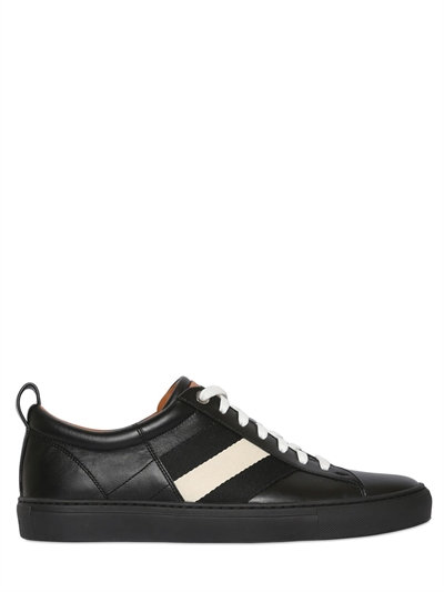 sneakers in leather with webbing
