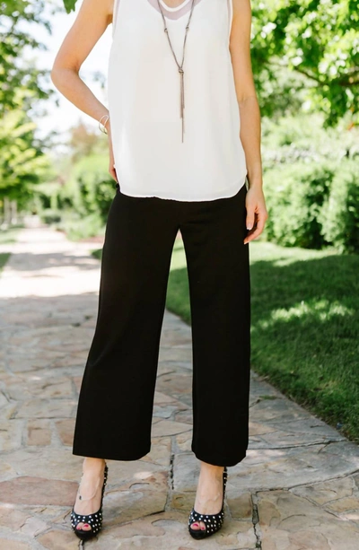 Lyssé Flare Slit Crop Pant In Black In Black