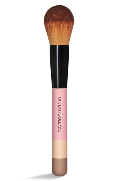 Shop Otis Batterbee 101 Powder Brush In Pink