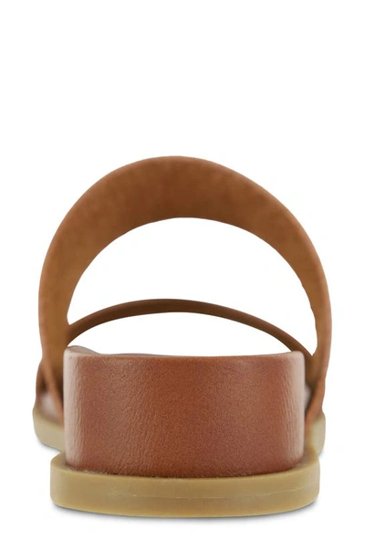Mia Yelena Slide Sandal In Cognac