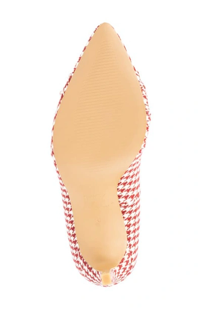 New York And Company Monique Twist Pump In Wine Pattern