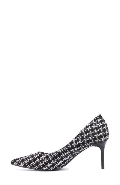 New York And Company Belle Reptile Embossed Pump In Black Boucle