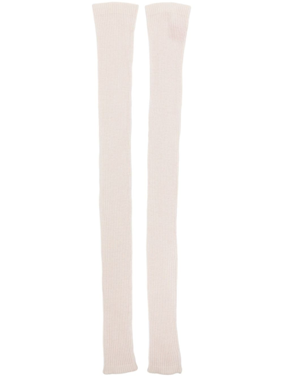 Cashmere In Love Lottie Ribbed-knit Leg Warmers In Weiss