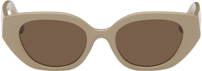 Shop Velvet Canyon Taupe 'le Chat' Sunglasses In Fawn