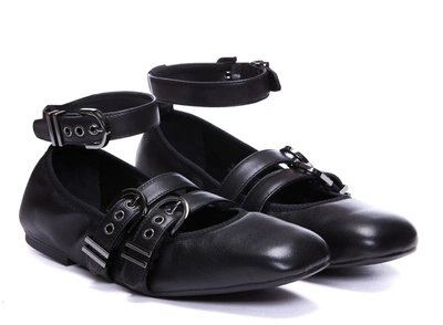 Shop Stuart Weitzman Flat Shoes In Black