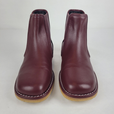 Pre-owned Loewe $890  Burgundy Leather Chelsea Ankle Boot W/elastic Sides M816s05x01 7110 In Red