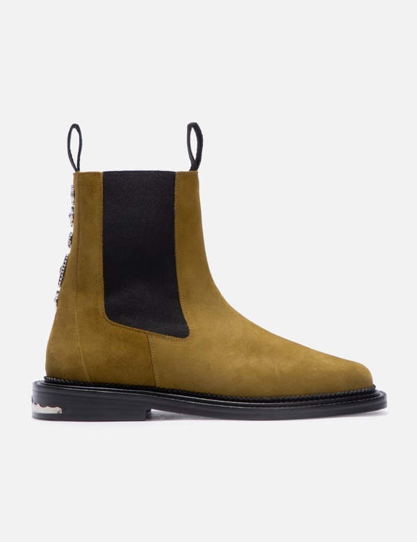 Stud Chelsea Boots In Brown