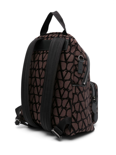 Shop Valentino Toile Iconographe-jacquard Backpack In Brown